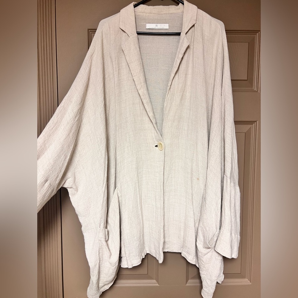 Kedem Sasson 100% Linen Tunic with Pockets - One Size